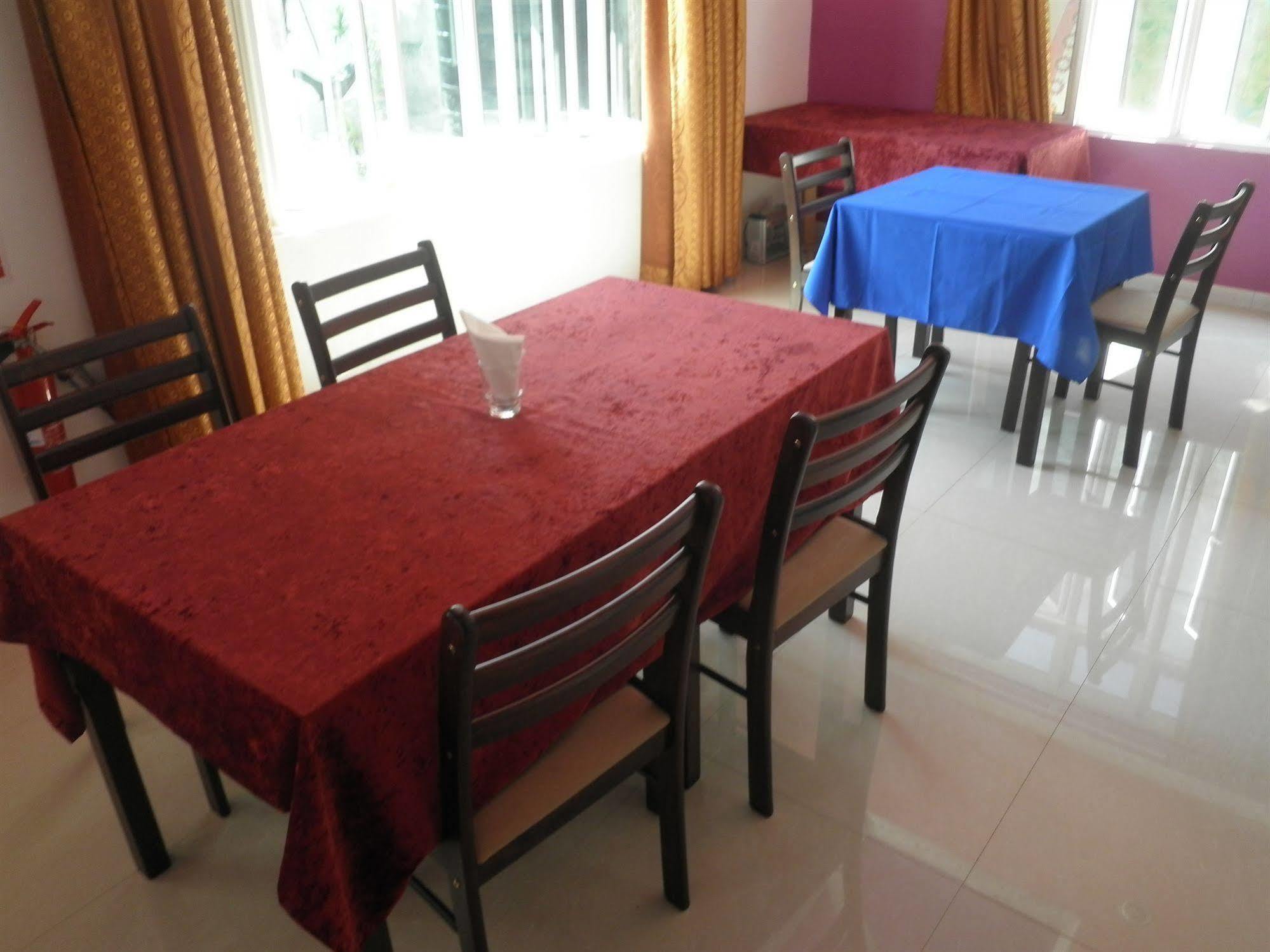 Azoush Tourist Guesthouse Fulhadhoo Exterior photo