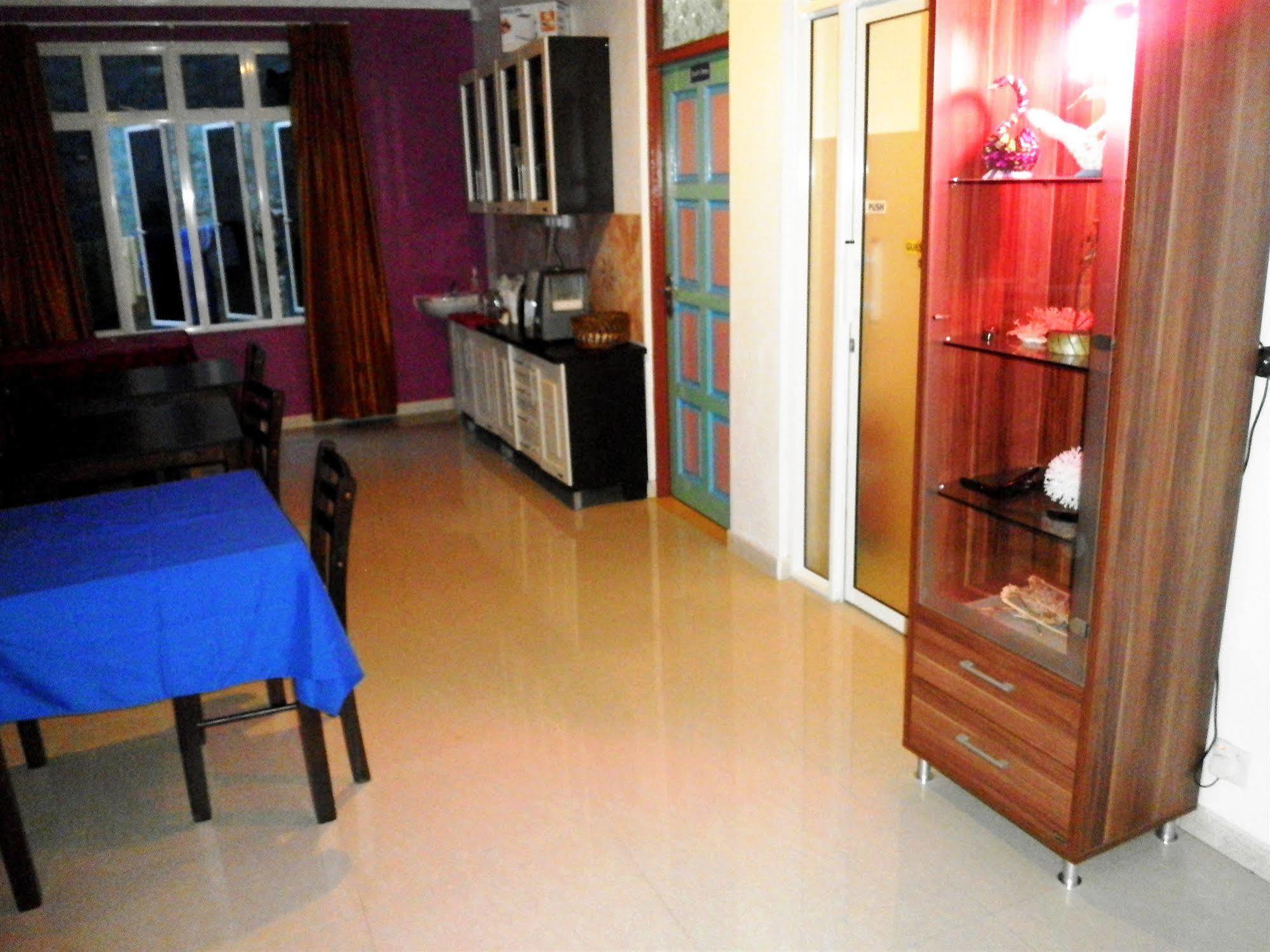 Azoush Tourist Guesthouse Fulhadhoo Exterior photo